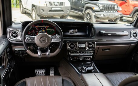 Mercedes-Benz G-Класс AMG, 2019 год, 17 000 000 рублей, 15 фотография