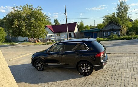 Volkswagen Tiguan II, 2019 год, 3 000 000 рублей, 5 фотография