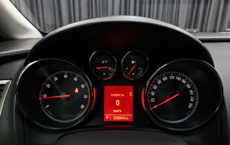 Opel Astra J, 2011 год, 549 000 рублей, 13 фотография