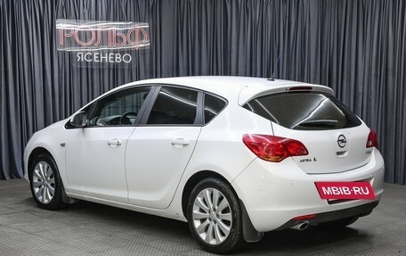 Opel Astra J, 2011 год, 549 000 рублей, 7 фотография