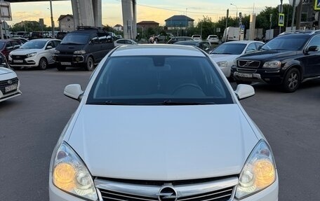 Opel Astra H, 2014 год, 810 000 рублей, 1 фотография