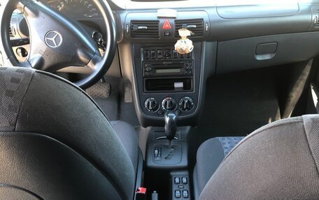 Mercedes-Benz Vaneo, 2002 год, 395 000 рублей, 22 фотография
