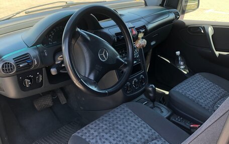 Mercedes-Benz Vaneo, 2002 год, 395 000 рублей, 20 фотография