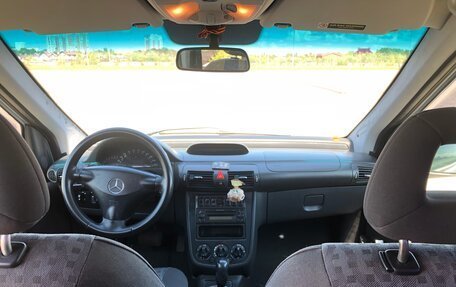 Mercedes-Benz Vaneo, 2002 год, 395 000 рублей, 23 фотография