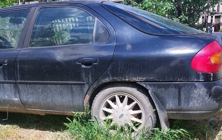 Ford Mondeo II, 2000 год, 195 000 рублей, 4 фотография