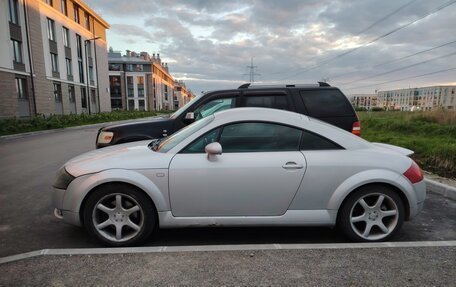 Audi TT, 2000 год, 640 000 рублей, 2 фотография