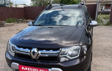 Renault Duster I рестайлинг, 2017 год, 1 700 000 рублей, 3 фотография