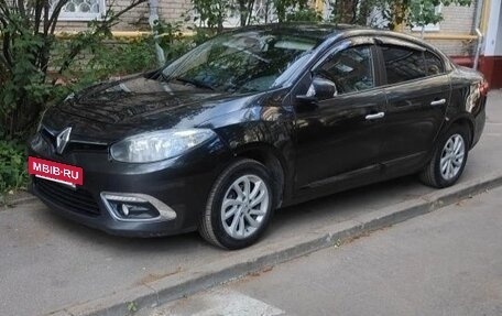 Renault Fluence I, 2014 год, 675 000 рублей, 2 фотография