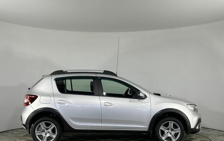 Renault Sandero II рестайлинг, 2019 год, 1 300 000 рублей, 11 фотография