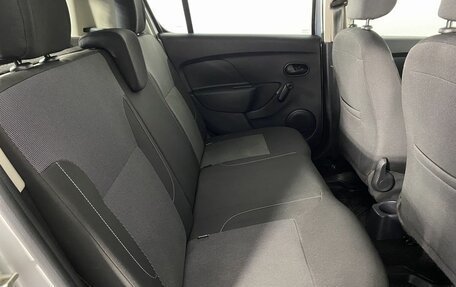 Renault Sandero II рестайлинг, 2019 год, 1 300 000 рублей, 14 фотография