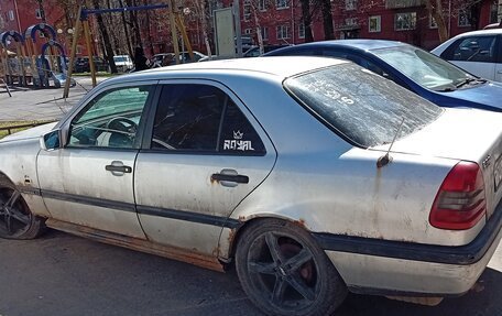 Mercedes-Benz C-Класс, 1996 год, 140 000 рублей, 14 фотография