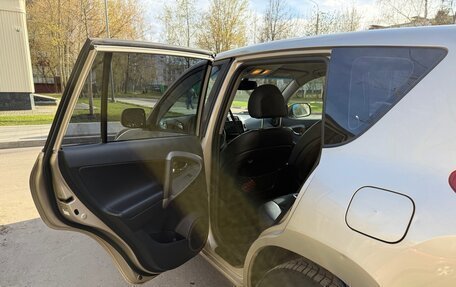 Toyota RAV4, 2007 год, 950 000 рублей, 21 фотография
