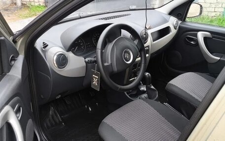 Renault Logan I, 2012 год, 600 000 рублей, 6 фотография