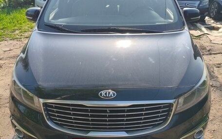 KIA Carnival III, 2017 год, 1 399 000 рублей, 9 фотография