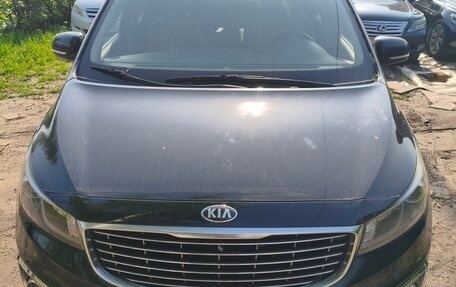 KIA Carnival III, 2017 год, 1 399 000 рублей, 10 фотография
