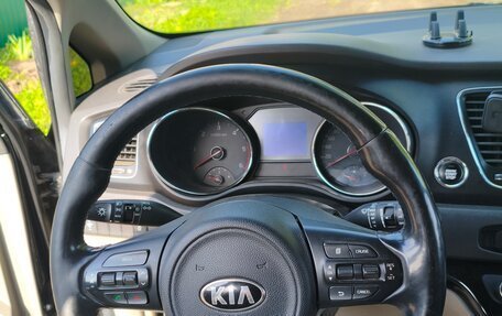 KIA Carnival III, 2017 год, 1 399 000 рублей, 24 фотография