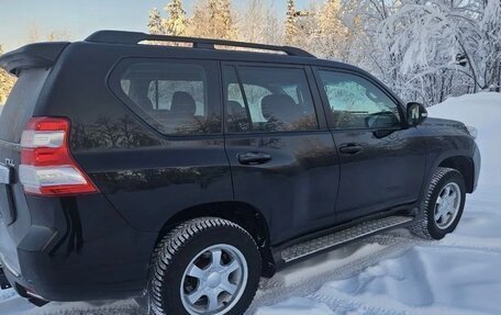 Toyota Land Cruiser Prado 150 рестайлинг 2, 2011 год, 2 900 000 рублей, 4 фотография