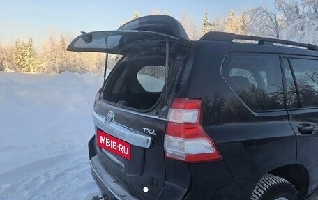 Toyota Land Cruiser Prado 150 рестайлинг 2, 2011 год, 2 900 000 рублей, 6 фотография