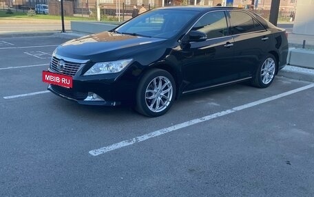 Toyota Camry, 2012 год, 2 200 000 рублей, 3 фотография