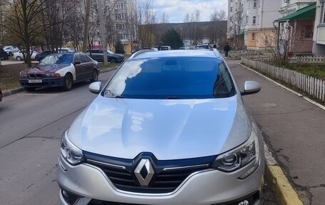 Renault Megane IV, 2018 год, 1 390 000 рублей, 1 фотография