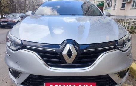Renault Megane IV, 2018 год, 1 390 000 рублей, 2 фотография