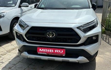 Toyota RAV4, 2023 год, 5 100 000 рублей, 1 фотография
