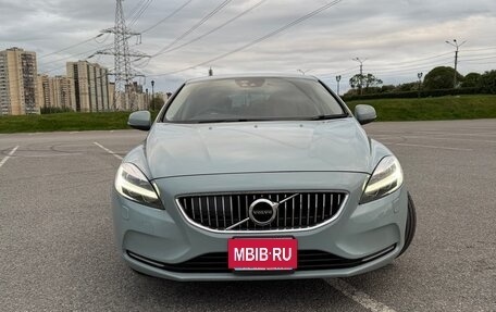 Volvo V40 II рестайлинг, 2017 год, 1 750 000 рублей, 7 фотография