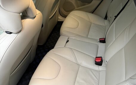 Volvo V40 II рестайлинг, 2017 год, 1 750 000 рублей, 25 фотография