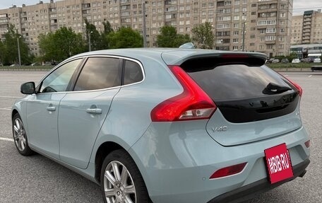 Volvo V40 II рестайлинг, 2017 год, 1 750 000 рублей, 19 фотография