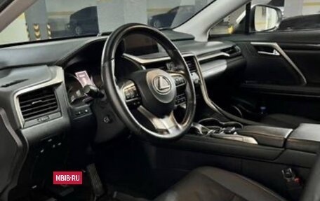 Lexus RX IV рестайлинг, 2019 год, 4 990 000 рублей, 13 фотография