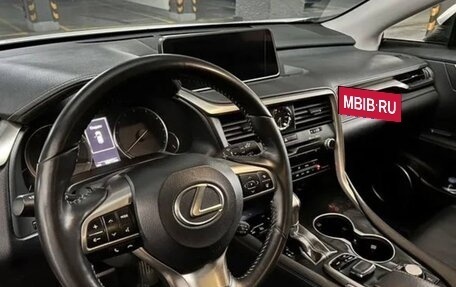 Lexus RX IV рестайлинг, 2019 год, 4 990 000 рублей, 12 фотография
