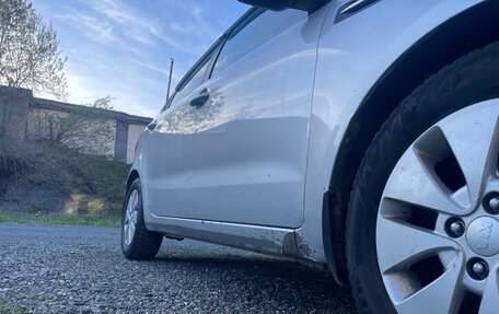 KIA Rio III рестайлинг, 2012 год, 620 000 рублей, 3 фотография