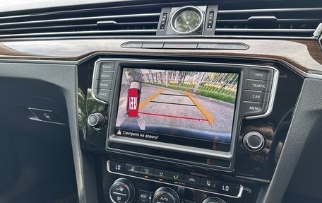 Volkswagen Passat B8 рестайлинг, 2015 год, 1 545 000 рублей, 25 фотография
