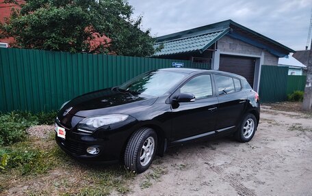 Renault Megane III, 2013 год, 790 000 рублей, 3 фотография