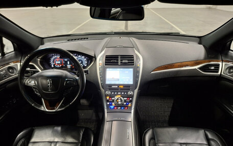 Lincoln MKZ II рестайлинг, 2019 год, 2 999 000 рублей, 17 фотография
