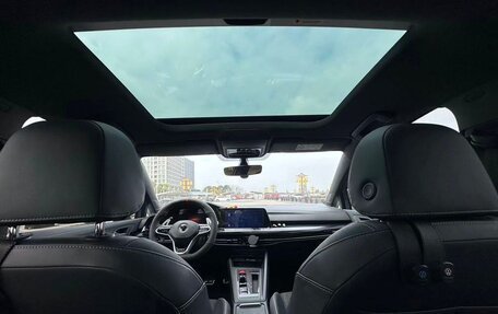 Volkswagen Golf VIII, 2023 год, 1 500 123 рублей, 13 фотография
