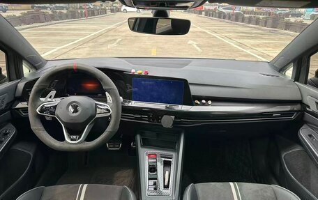 Volkswagen Golf VIII, 2023 год, 1 500 123 рублей, 10 фотография