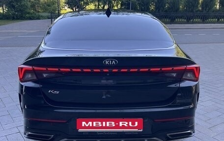 KIA K5, 2021 год, 2 190 000 рублей, 15 фотография