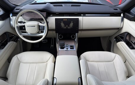 Land Rover Range Rover IV рестайлинг, 2023 год, 19 400 000 рублей, 9 фотография
