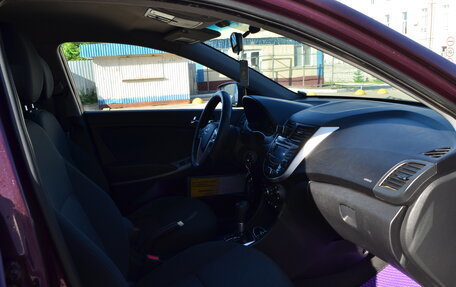 Hyundai Solaris II рестайлинг, 2011 год, 745 000 рублей, 6 фотография
