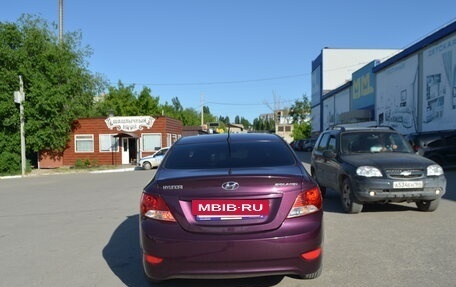 Hyundai Solaris II рестайлинг, 2011 год, 745 000 рублей, 4 фотография