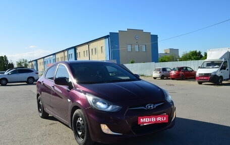 Hyundai Solaris II рестайлинг, 2011 год, 745 000 рублей, 5 фотография