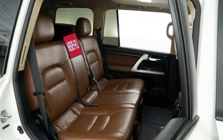Toyota Land Cruiser 200, 2014 год, 3 922 050 рублей, 7 фотография