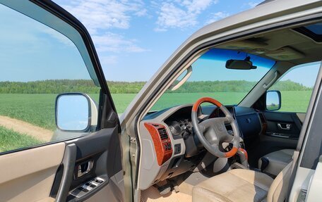Mitsubishi Montero III, 2003 год, 800 000 рублей, 14 фотография