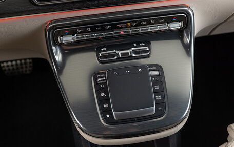 Mercedes-Benz V-Класс, 2026 год, 17 490 000 рублей, 21 фотография
