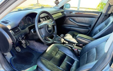 Audi A6, 1997 год, 400 000 рублей, 23 фотография