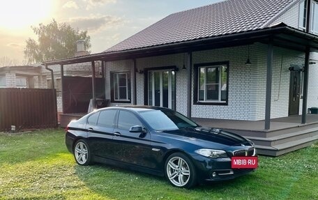BMW 5 серия, 2015 год, 3 000 000 рублей, 2 фотография
