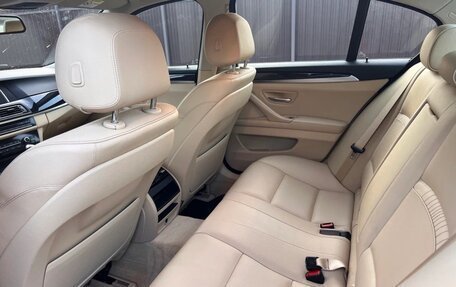 BMW 5 серия, 2015 год, 3 000 000 рублей, 17 фотография