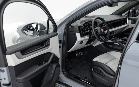 Porsche Cayenne III, 2026 год, 22 490 000 рублей, 7 фотография