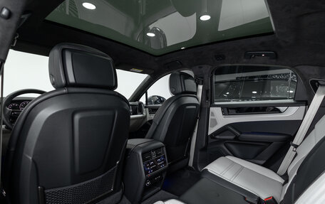 Porsche Cayenne III, 2026 год, 22 490 000 рублей, 28 фотография